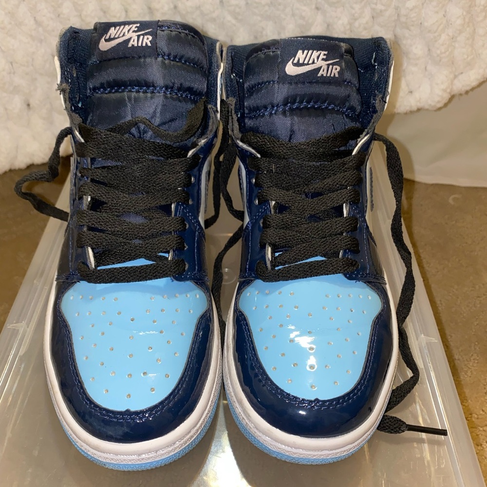 Blue chill air Jordan retro high 1 womens size 7 youth 5.5